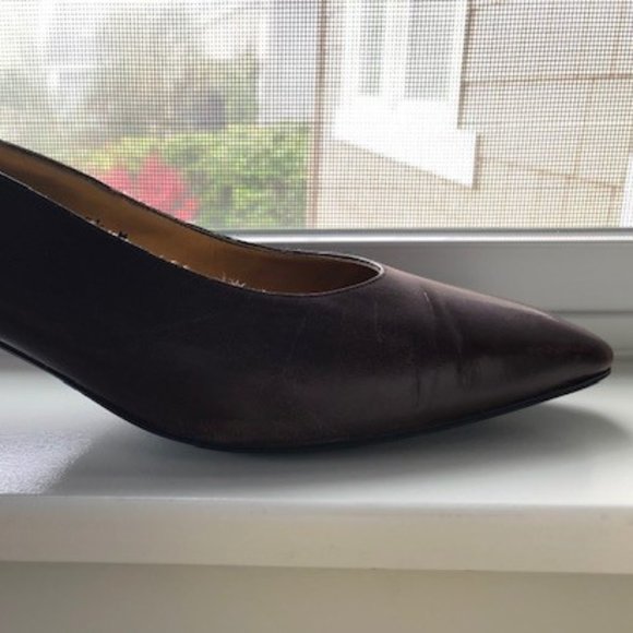 Nina Brown Heels - Picture 4 of 6